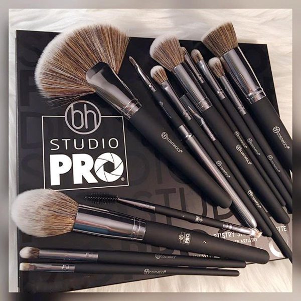 13 Pcs B.h Cosmetics Makeup Brush set 💄